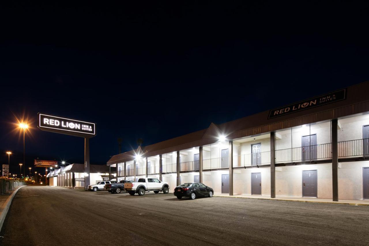 Red Lion Inn & Suites Tucson Downtown Экстерьер фото